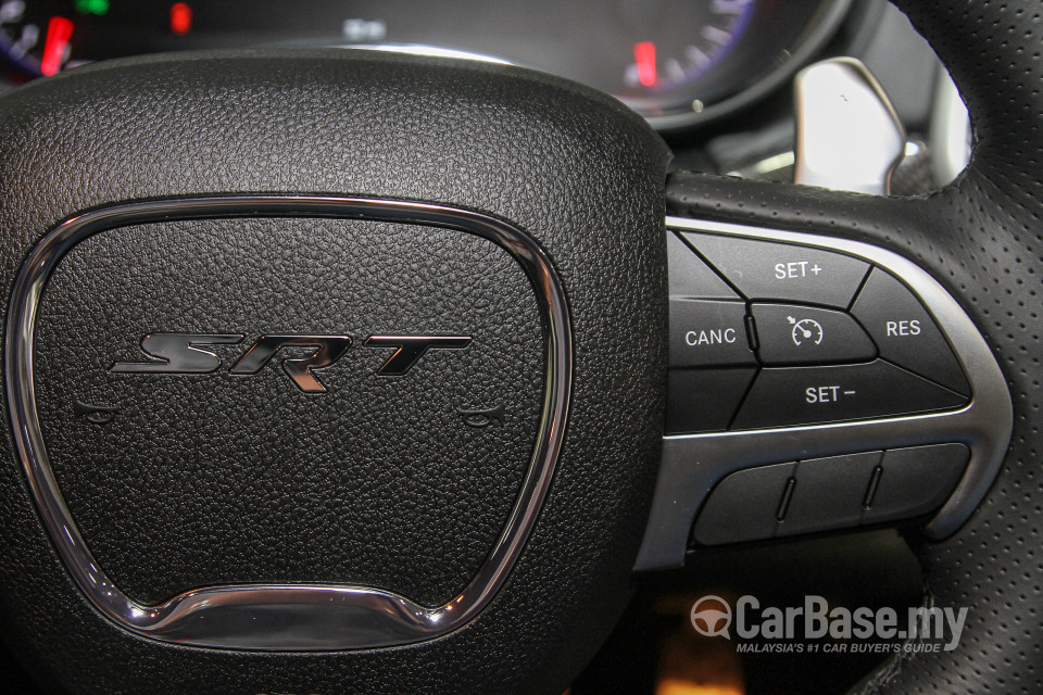 Jeep Grand Cherokee SRT WK2 SRT (2015) Interior