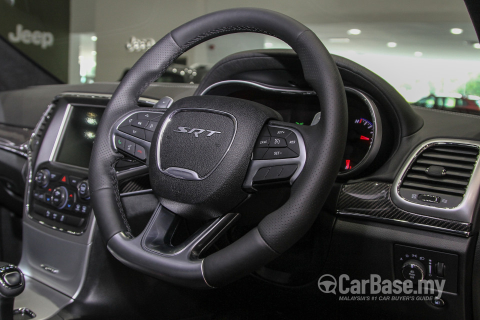 Jeep Grand Cherokee SRT WK2 SRT (2015) Interior