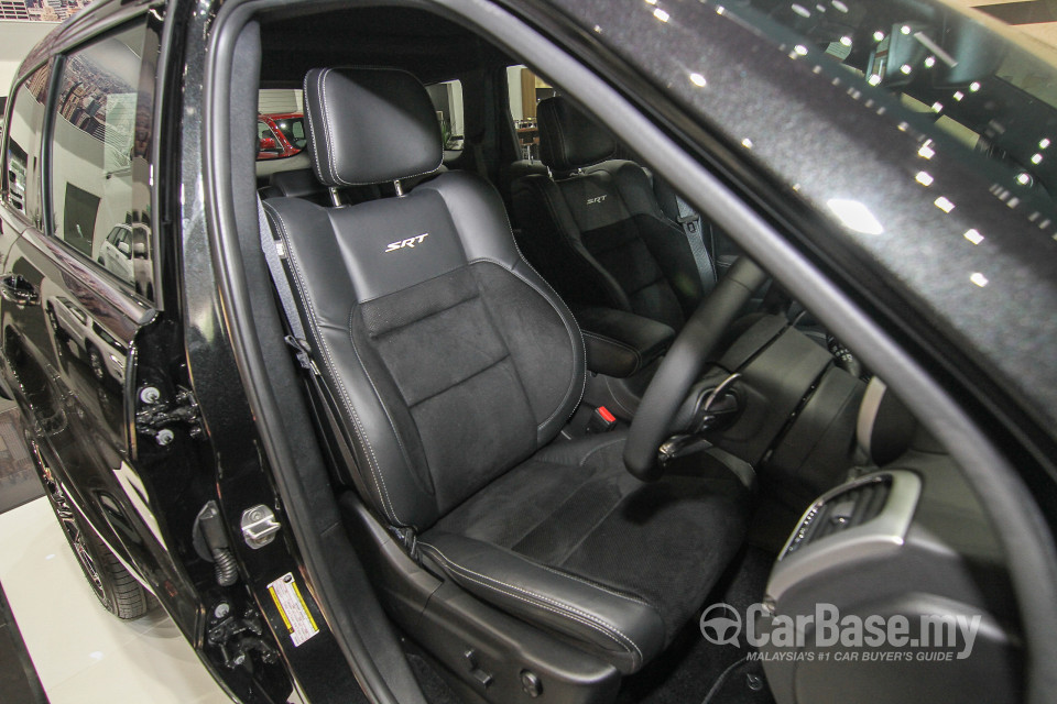 Jeep Grand Cherokee SRT WK2 SRT (2015) Interior