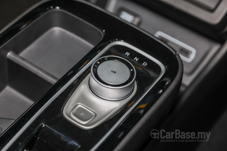 GAC Aion ES Mk1 (2024) Interior