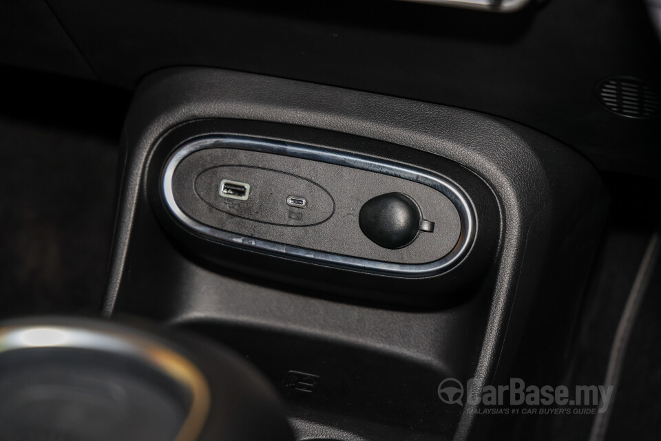 GWM Ora Good Cat Gen 1 (2022) Interior