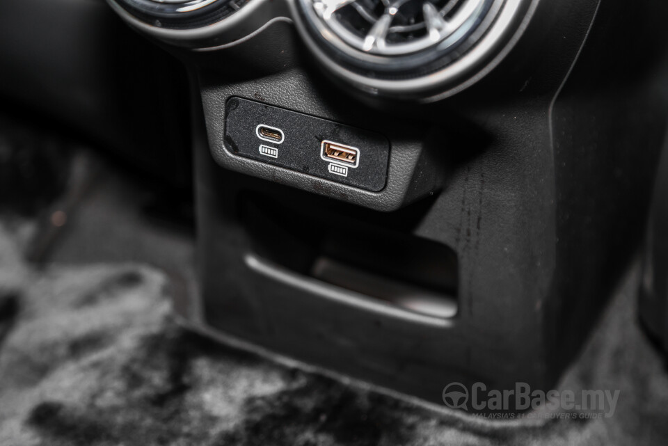 GWM Ora 07 Gen 1 (2024) Interior