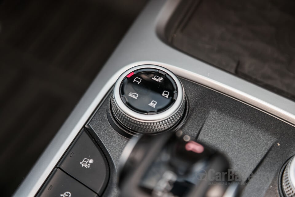 GWM Tank 300 Mk1 (2024) Interior