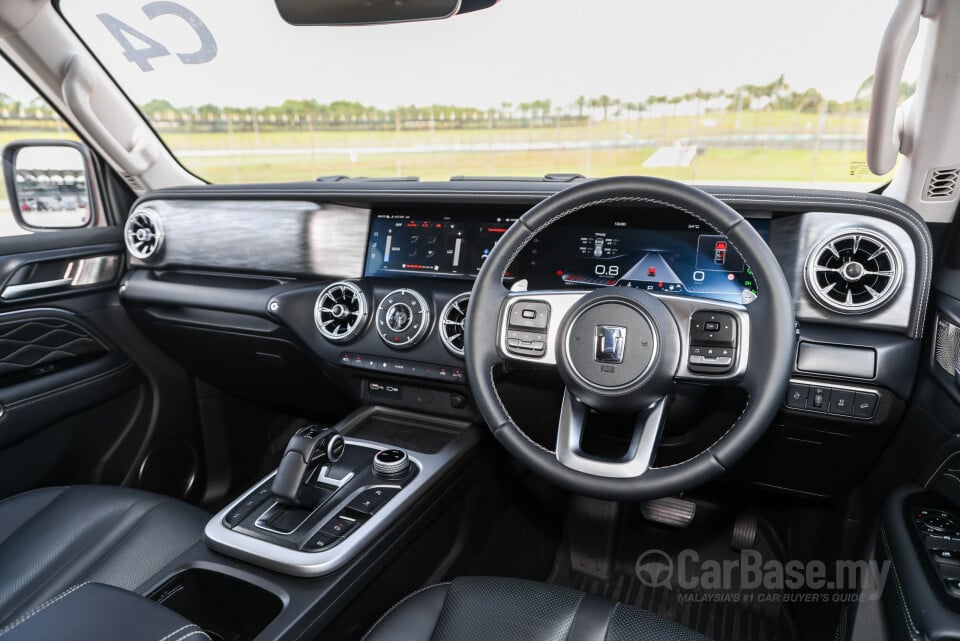 GWM Tank 300 Mk1 (2024) Interior