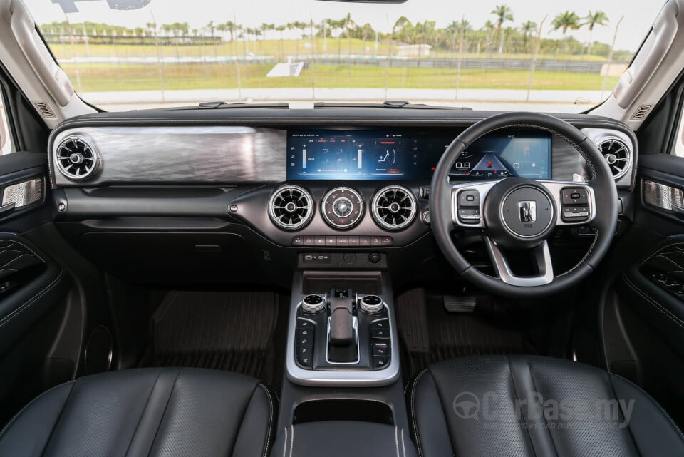 GWM Tank 300 Mk1 (2024) Interior