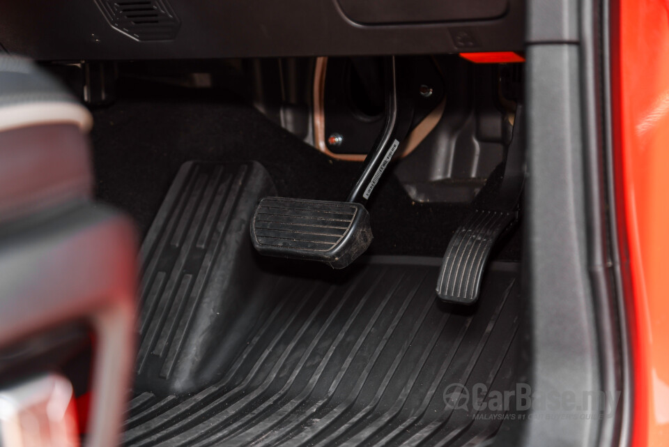 GWM Tank 300 Mk1 (2024) Interior