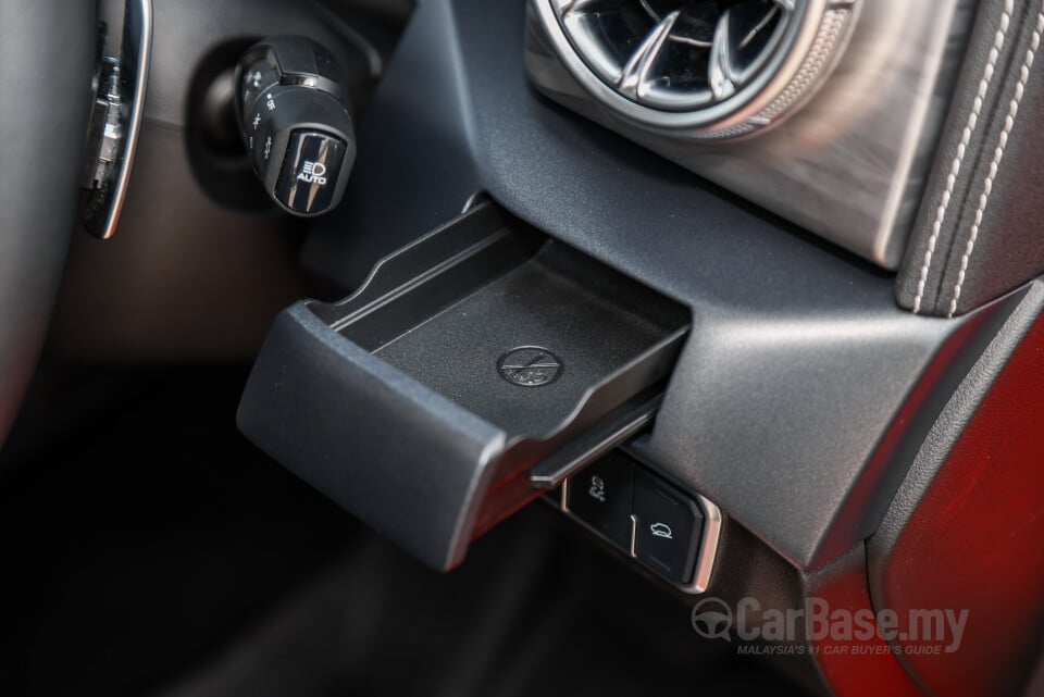 GWM Tank 300 Mk1 (2024) Interior