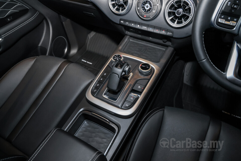 GWM Tank 300 Mk1 (2024) Interior