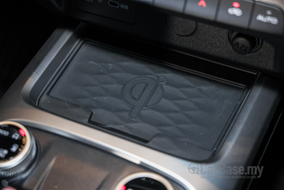 GWM Tank 300 Mk1 (2024) Interior
