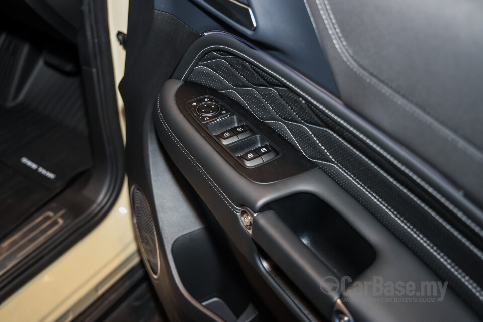 GWM Tank 300 Mk1 (2024) Interior