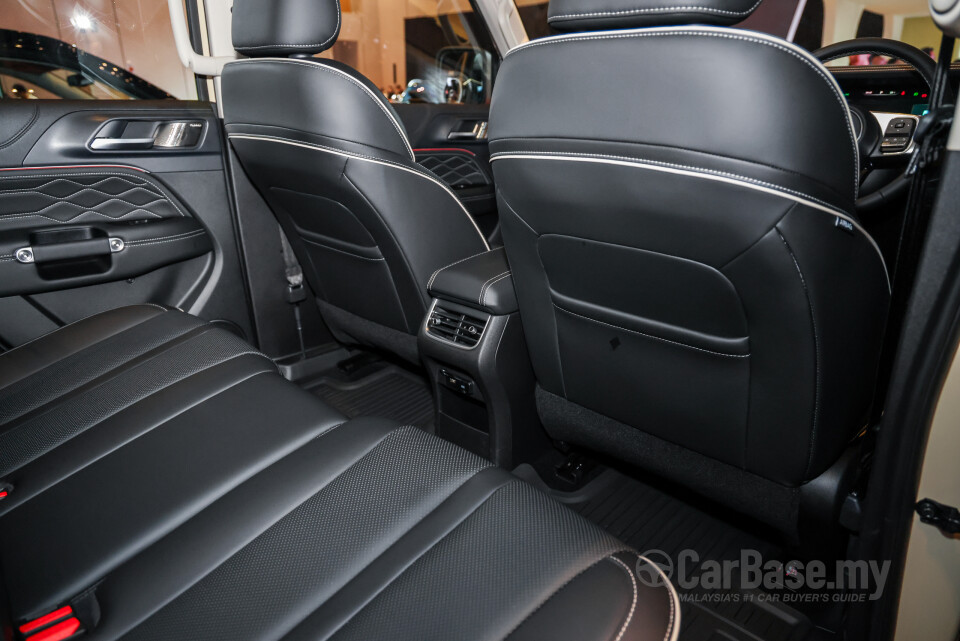 GWM Tank 300 Mk1 (2024) Interior