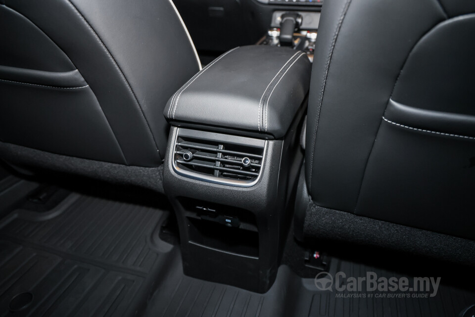 GWM Tank 300 Mk1 (2024) Interior