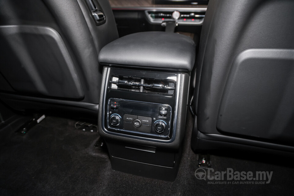GWM Tank 500 P03 (2025) Interior
