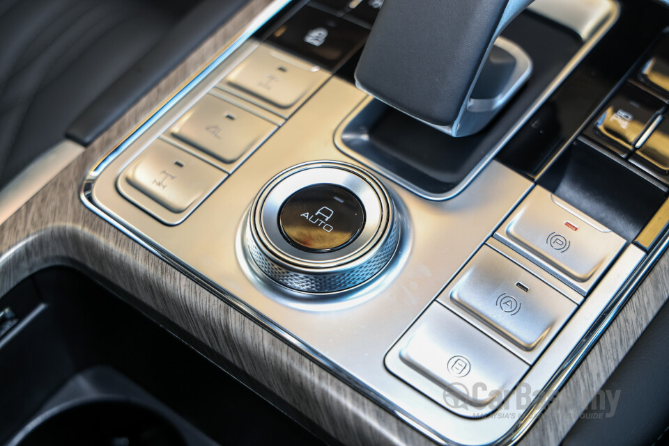 GWM Tank 500 P03 (2025) Interior