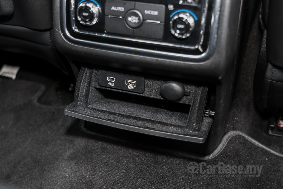 GWM Tank 500 P03 (2025) Interior