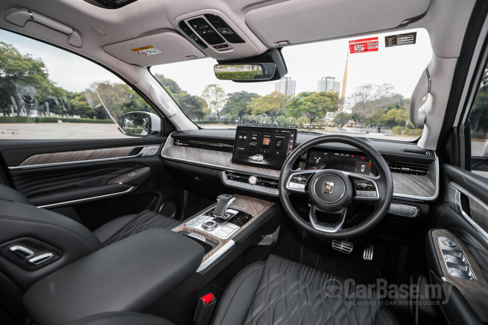 GWM Tank 500 P03 (2025) Interior