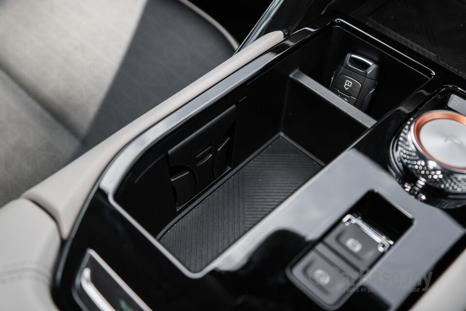 GWM Haval H6 Mk3 (2024) Interior