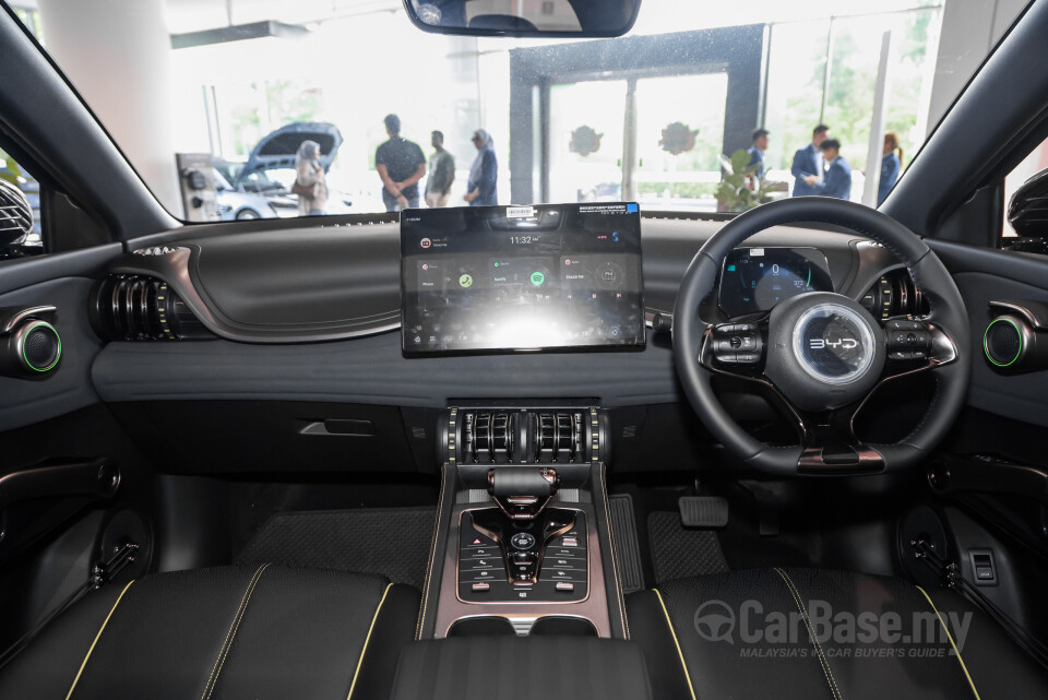 BYD Atto 3 Mk1 Update (2024) Interior