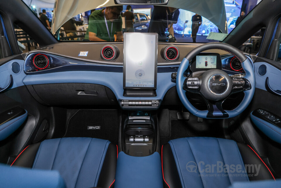 BYD Dolphin Mk1 (2023) Interior