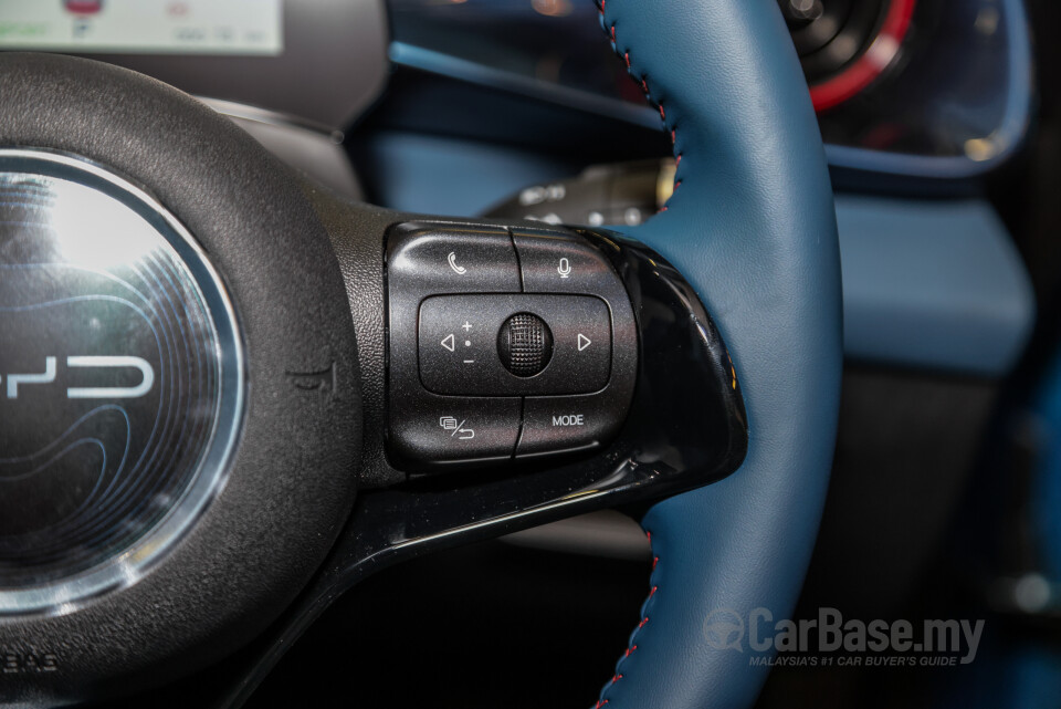 BYD Dolphin Mk1 (2023) Interior