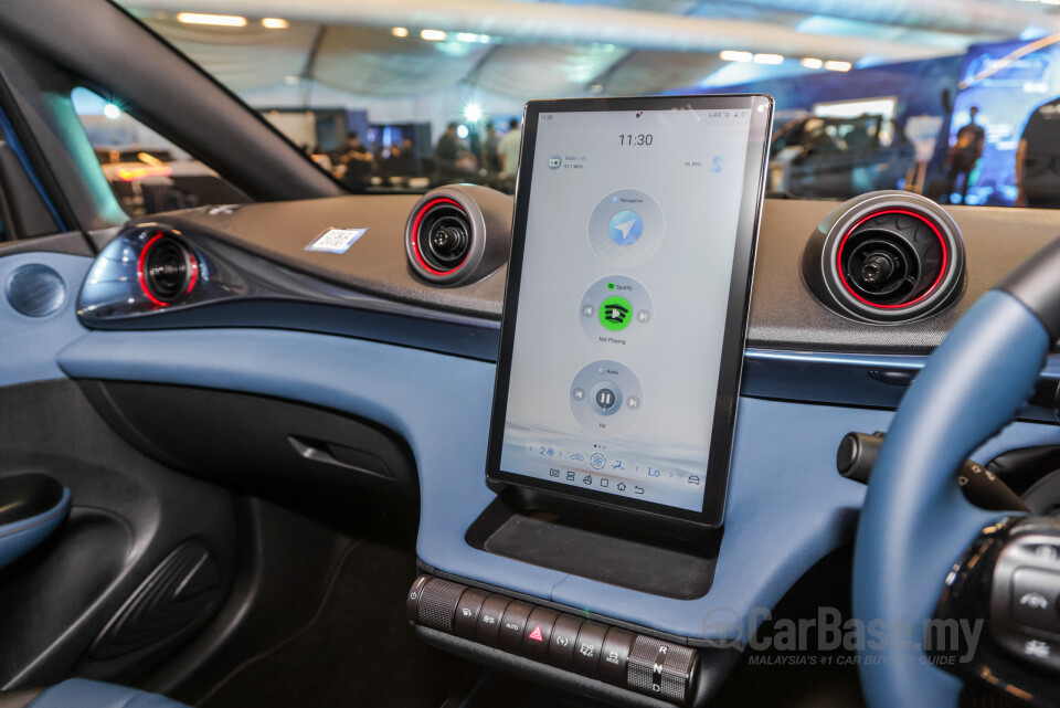 BYD Dolphin Mk1 (2023) Interior