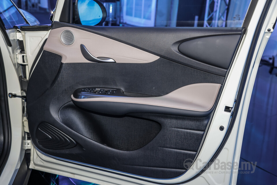 BYD Dolphin Mk1 (2023) Interior