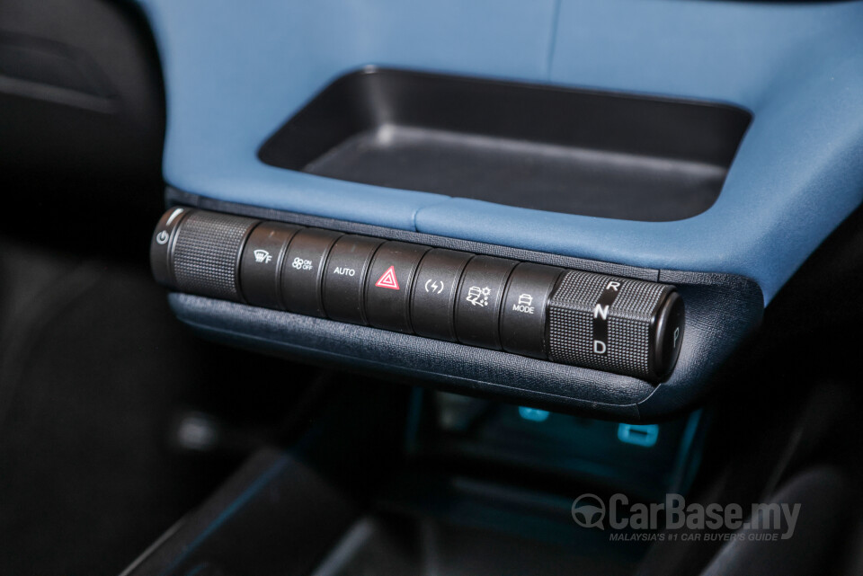 BYD Dolphin Mk1 (2023) Interior