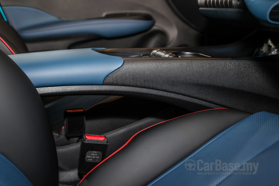 BYD Dolphin Mk1 (2023) Interior