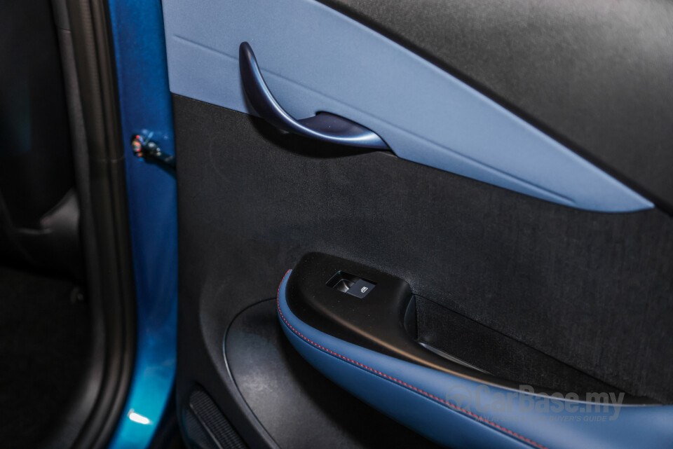 BYD Dolphin Mk1 (2023) Interior