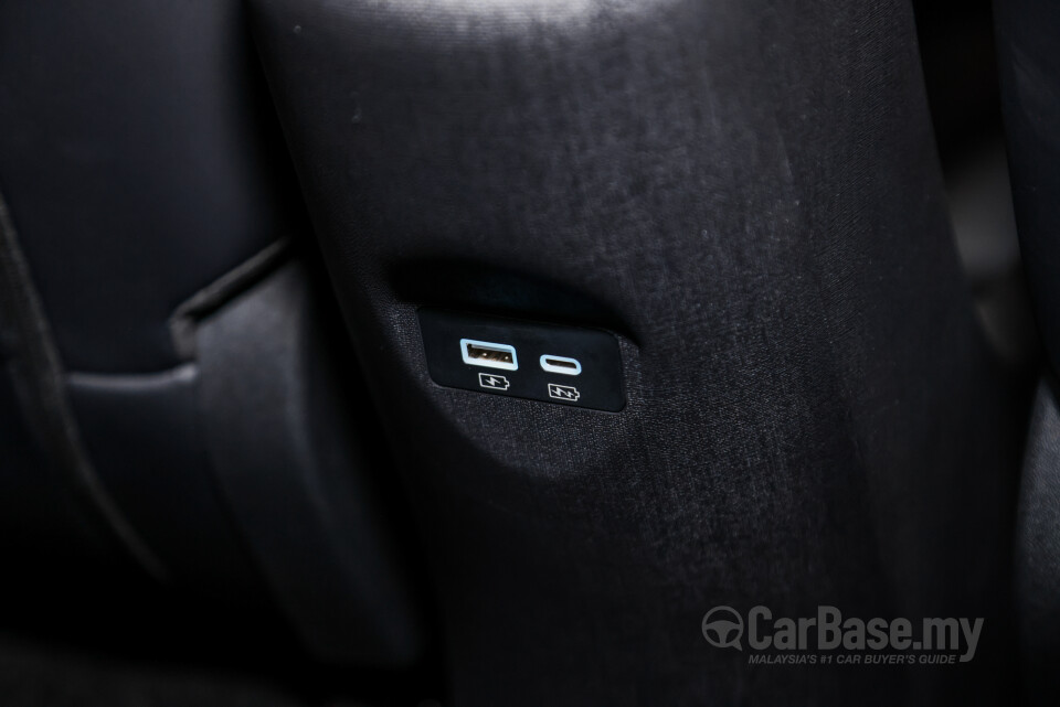 BYD Dolphin Mk1 (2023) Interior