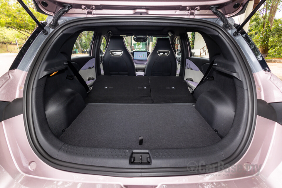 BYD Dolphin Mk1 (2023) Interior