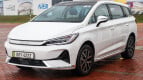 BYD M6 Exterior photo