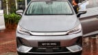 BYD M6 Exterior photo