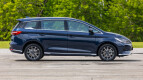 BYD M6 Exterior photo