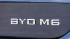 BYD M6 Exterior photo