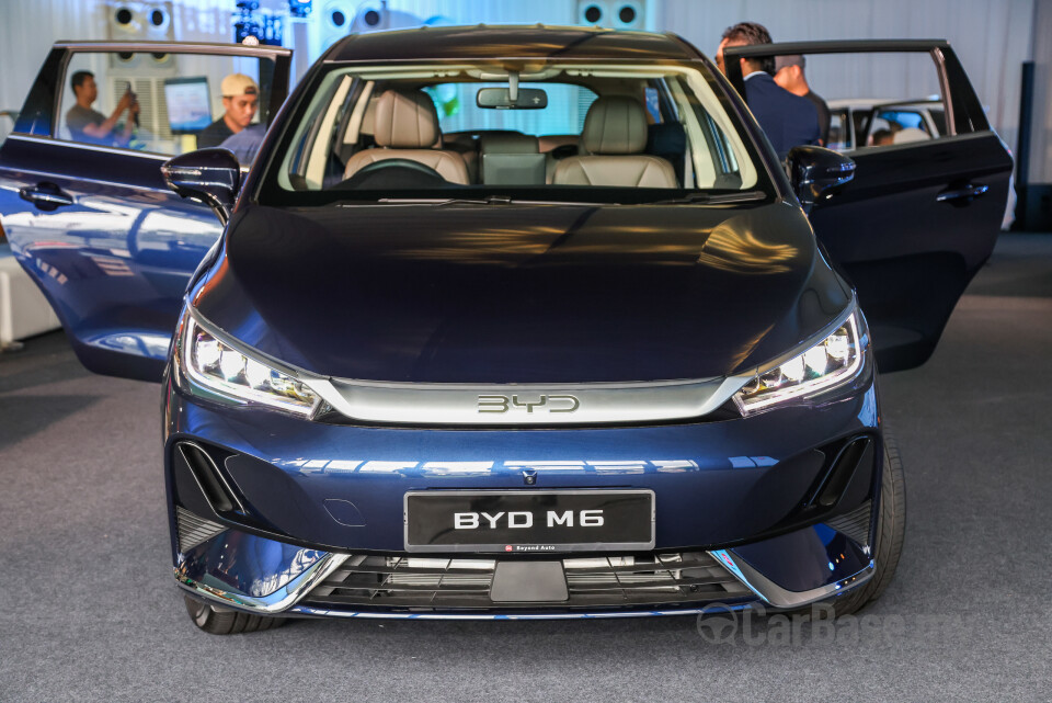 BYD M6 Mk2 Facelift (2024) Exterior