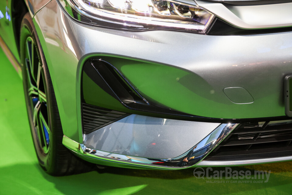BYD M6 Mk2 Facelift (2024) Exterior