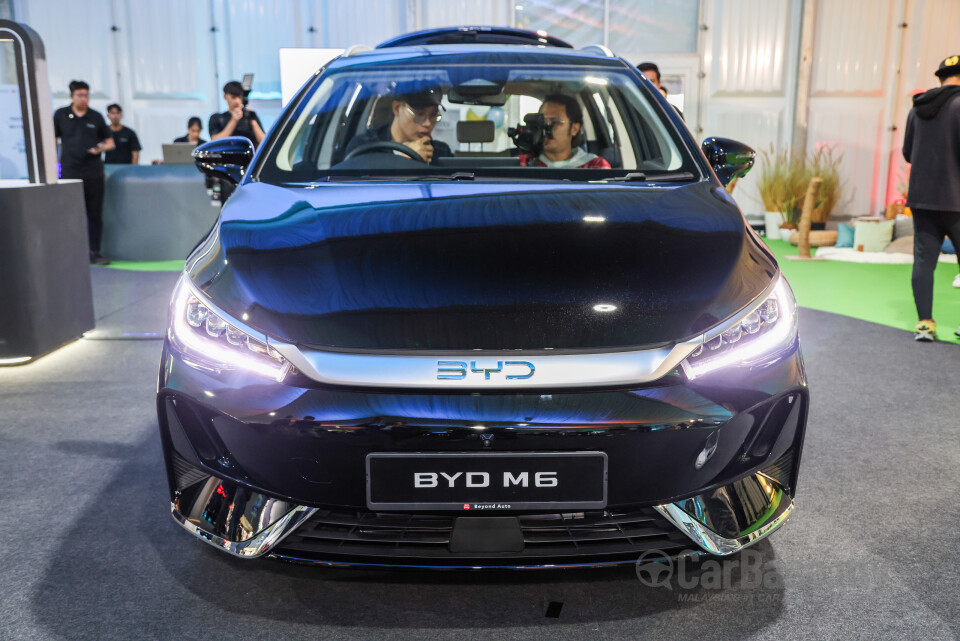BYD M6 Mk2 Facelift (2024) Exterior