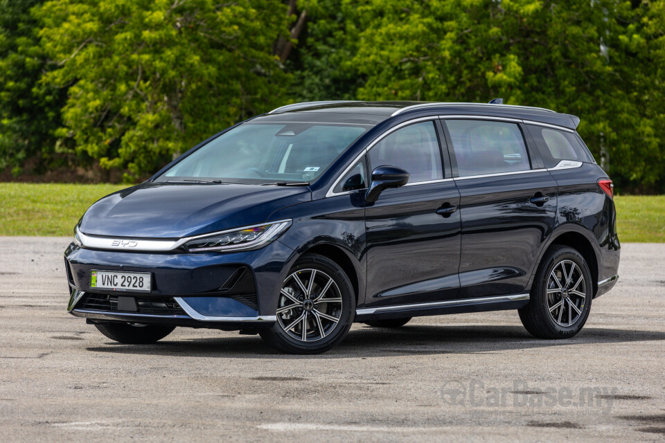 BYD M6 Mk2 Facelift (2024) Exterior