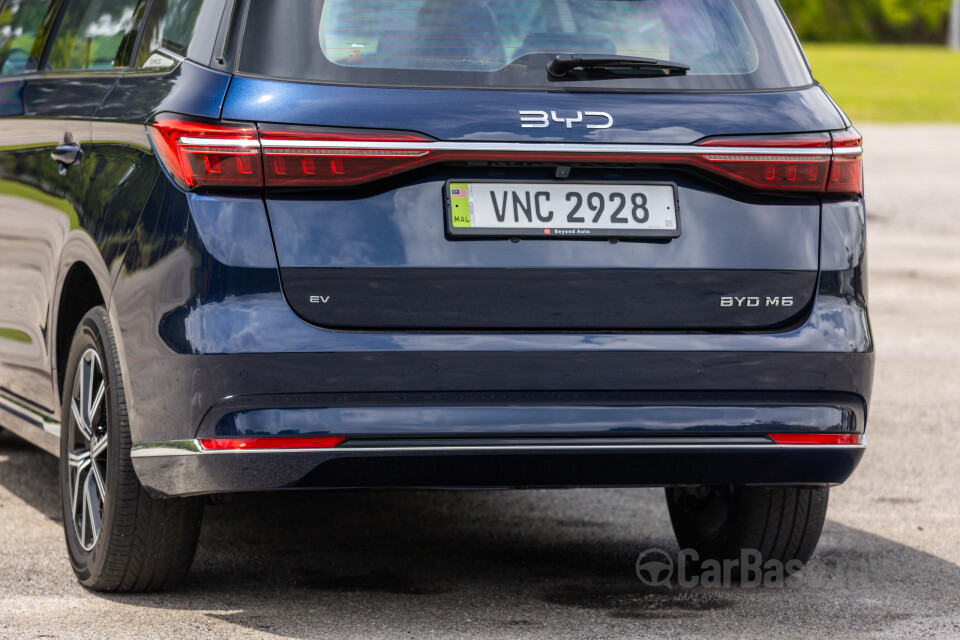 BYD M6 Mk2 Facelift (2024) Exterior