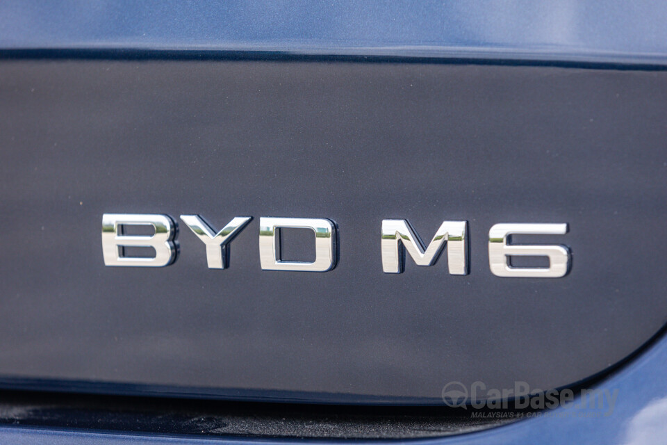 BYD M6 Mk2 Facelift (2024) Exterior