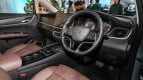 BYD M6 Interior photo