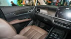 BYD M6 Interior photo