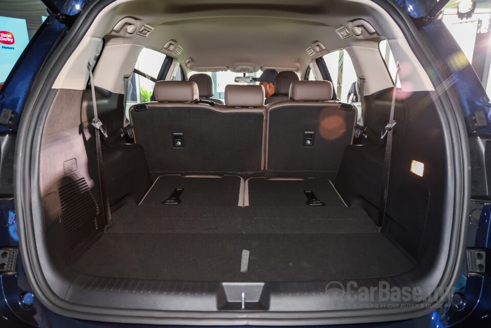 BYD M6 Mk2 Facelift (2024) Interior