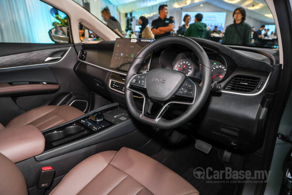 BYD M6 Mk2 Facelift (2024) Interior