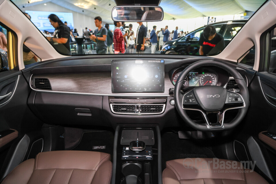 BYD M6 Mk2 Facelift (2024) Interior