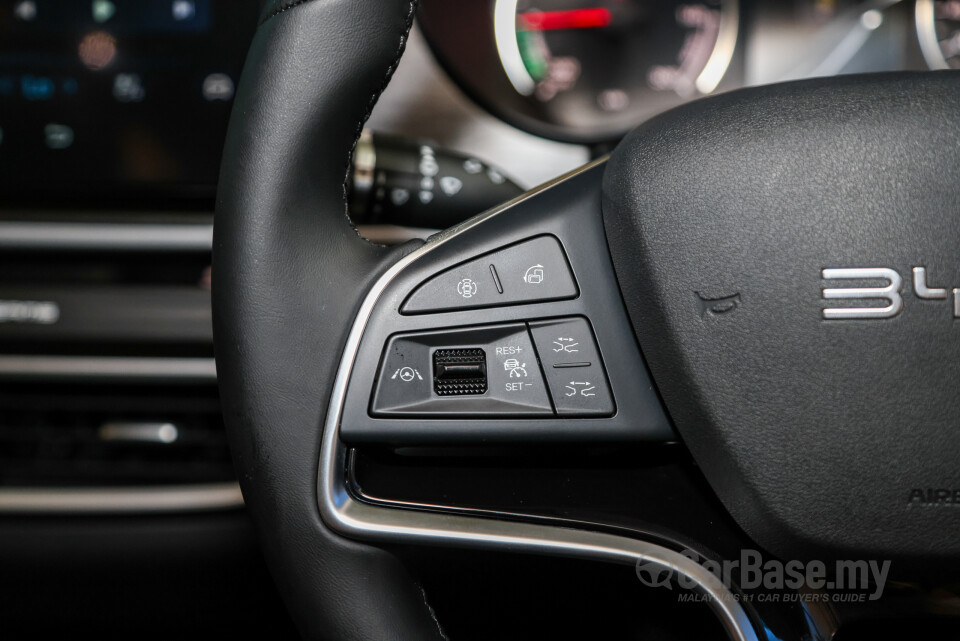 BYD M6 Mk2 Facelift (2024) Interior