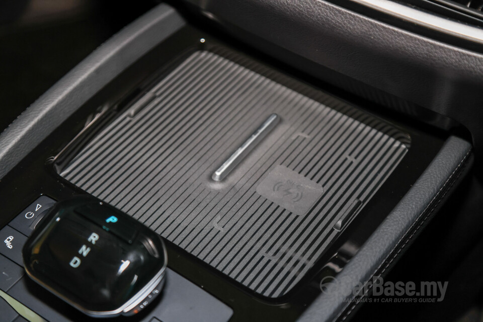 BYD M6 Mk2 Facelift (2024) Interior
