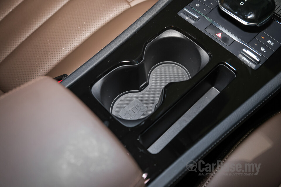 BYD M6 Mk2 Facelift (2024) Interior