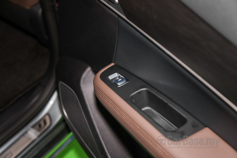 BYD M6 Mk2 Facelift (2024) Interior
